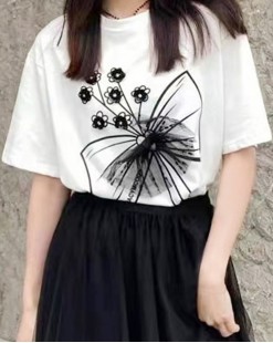 蕾絲立體花朵圖樣短袖Tee (韓國女裝) - B0326- 限時勁減