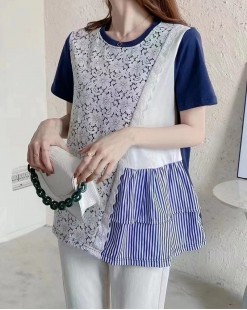 撞色拼接蕾絲條紋短袖TEE（韓國女裝）-B0766-限時頸減7折